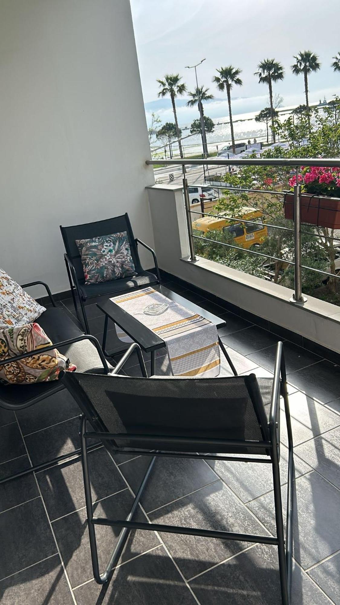 Appartamento Laura Con Vista Lungomare Vlorë Exteriér fotografie